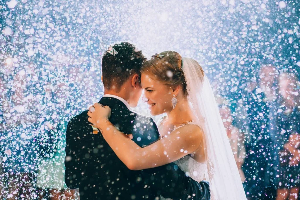 8 Popular Wedding Themes