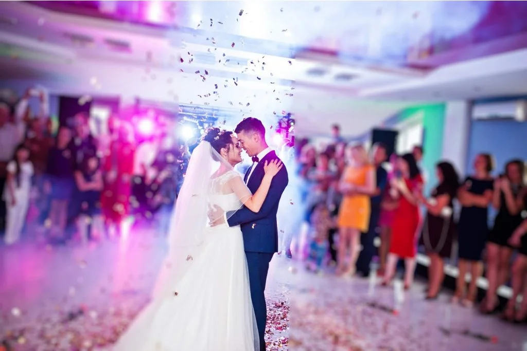 23 Wedding Entertainment Ideas